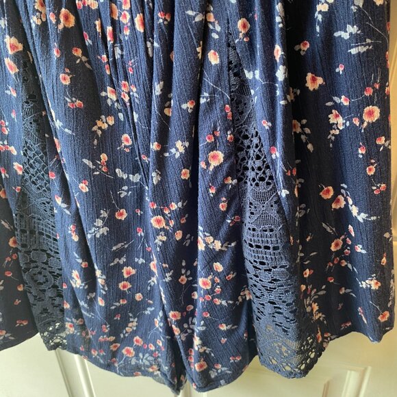 Xhilaration Dark Blue Floral Lace Romper Shorts Onesie Size M – Very Good - Picture 6 of 9